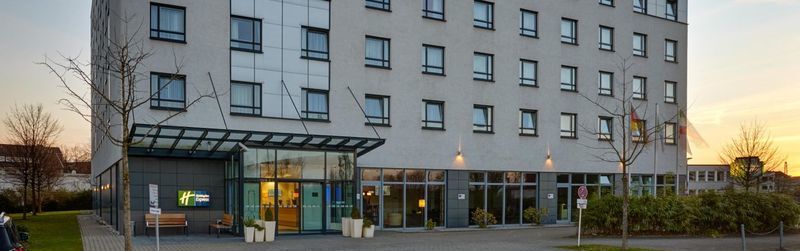 Holiday Express - City North By Ihg