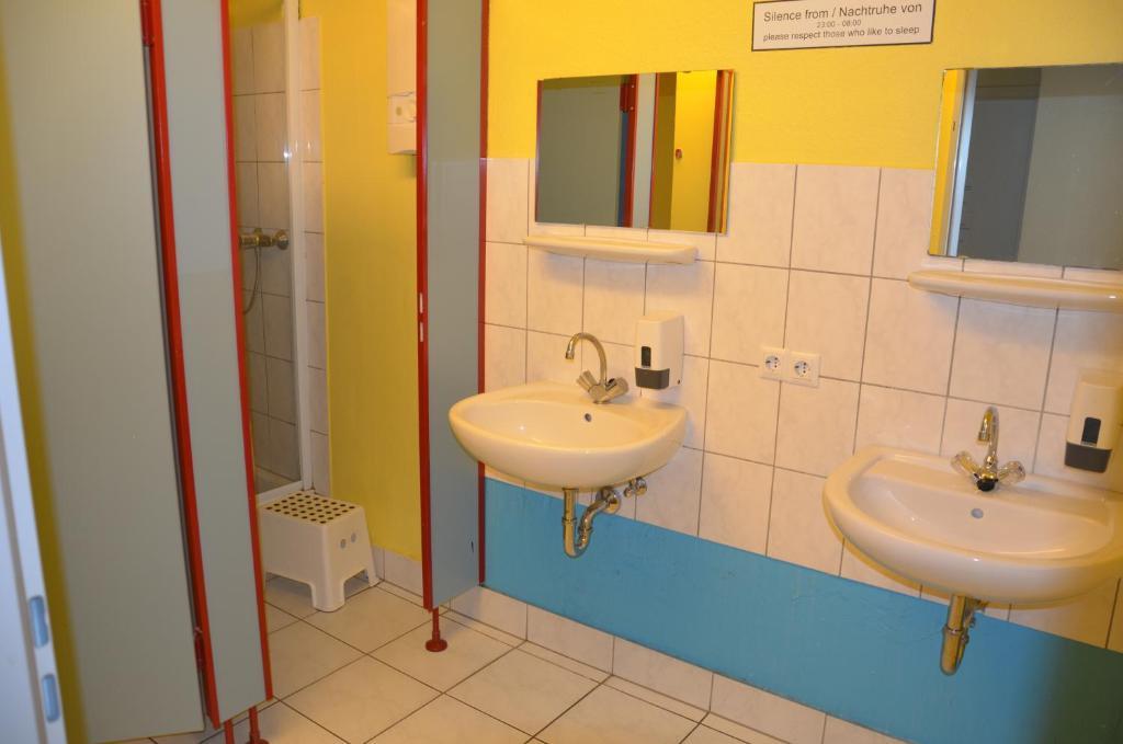 Backpackers - Self Check-in Düsseldorf