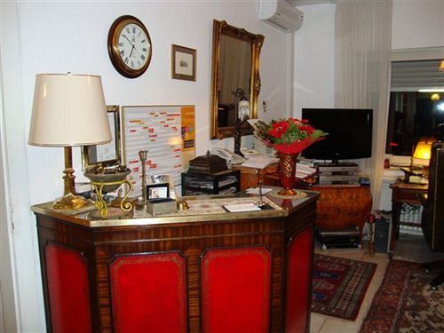 Haus Mooren, Garni Hotel Dusseldorf