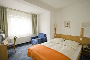 Hansa Hotel 3*