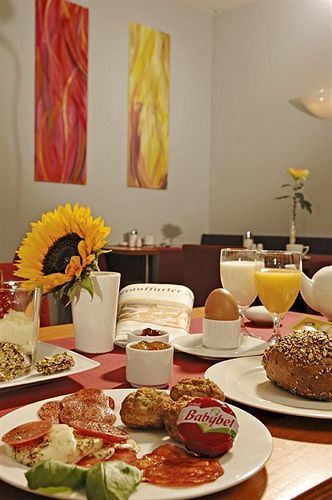 B-hotel 3* Dusseldorf