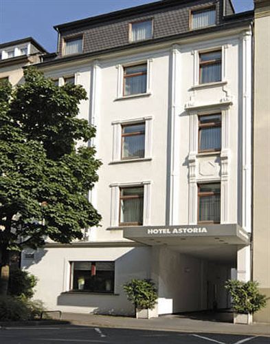 B-hotel 3*