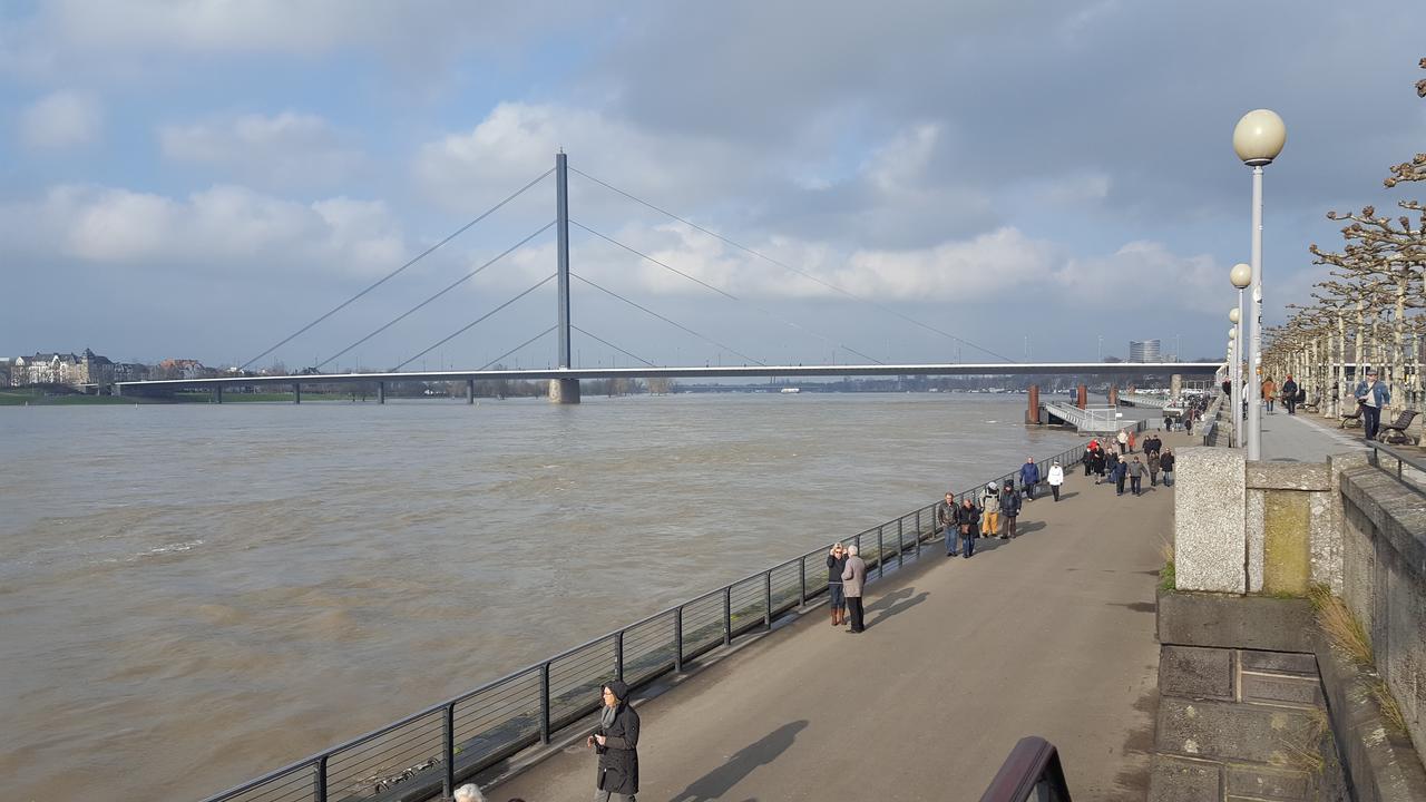Hansa 3* Dusseldorf