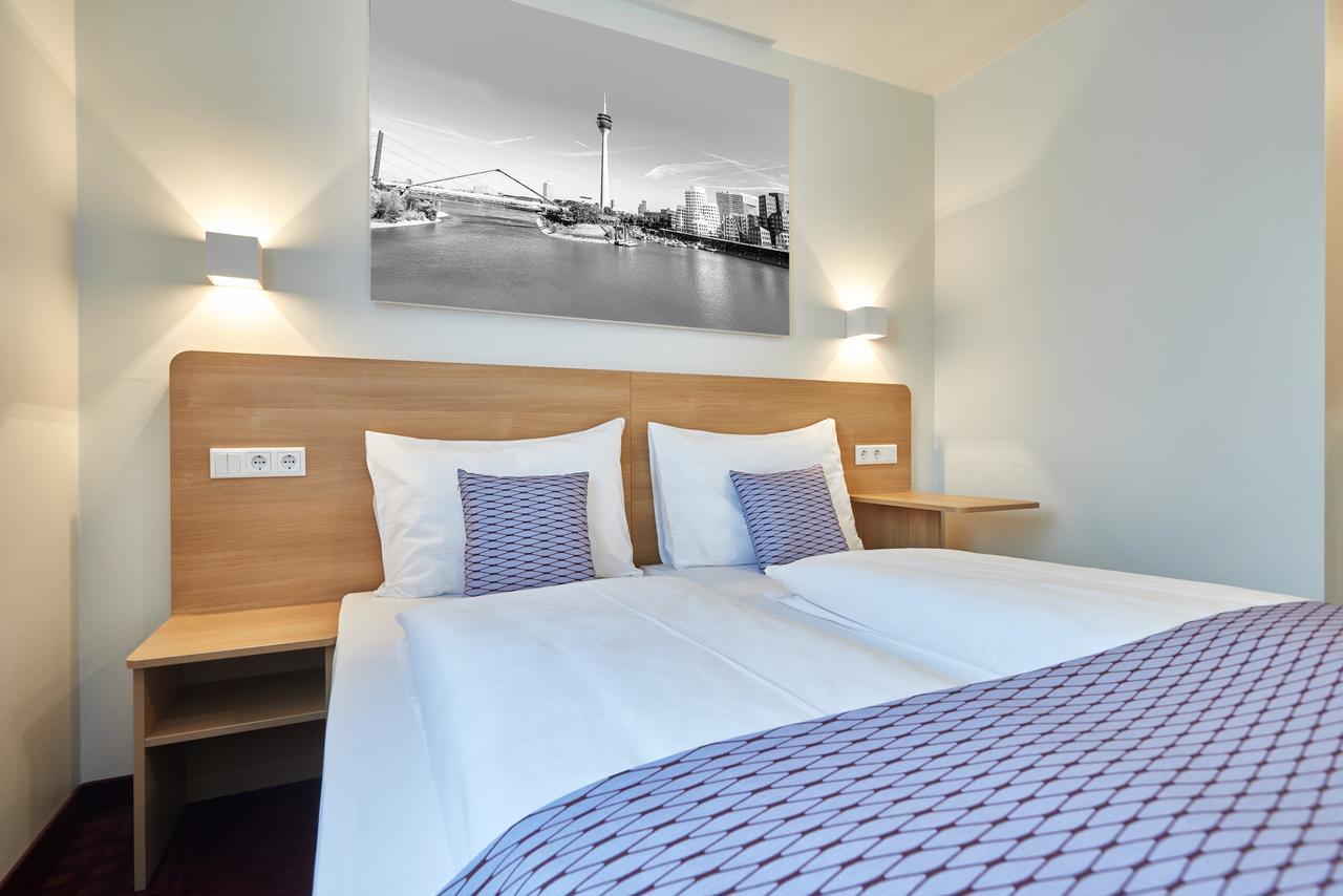 Mcdreams Duesseldorf-city 2*