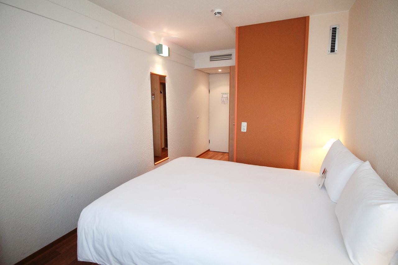 Ibis Hauptbahnhof 2*