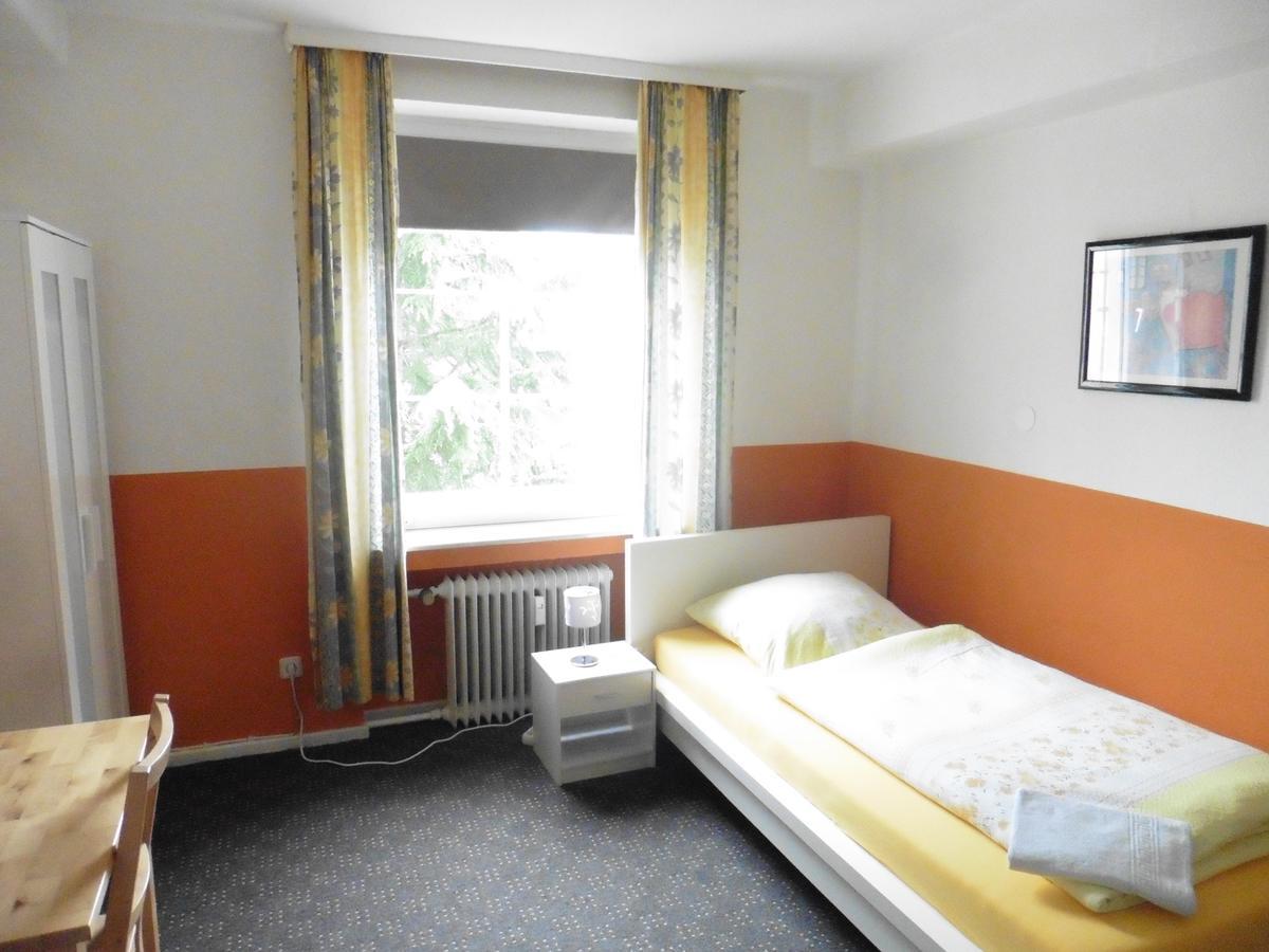 Guest house Gaestehaus Grupello 2*