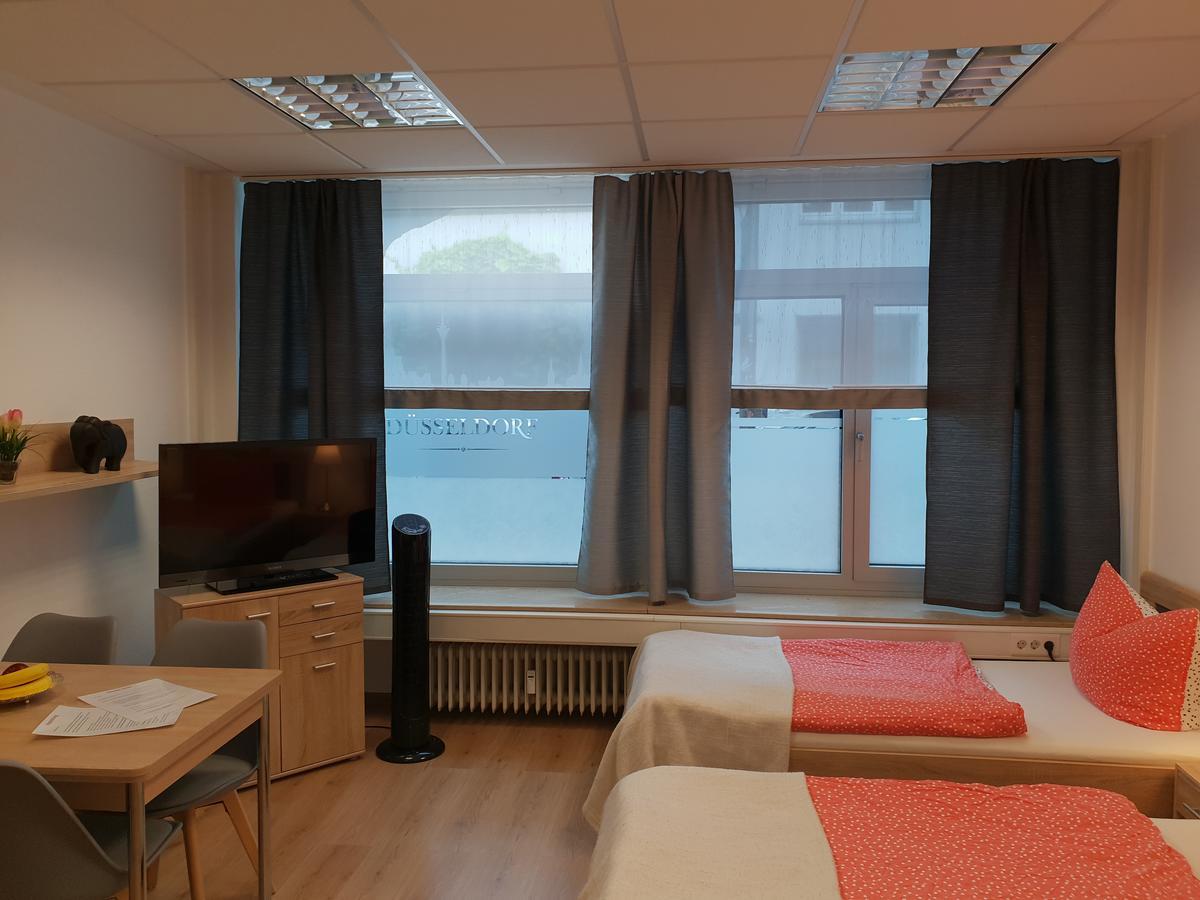 Studio Leopoldstreet * Dusseldorf