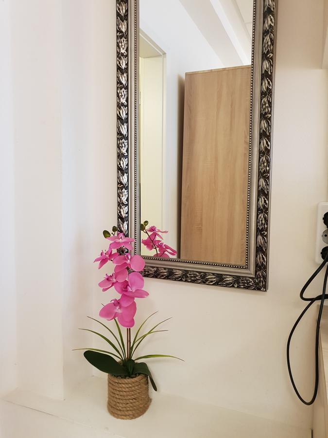 Studio Leopoldstreet Apartment *