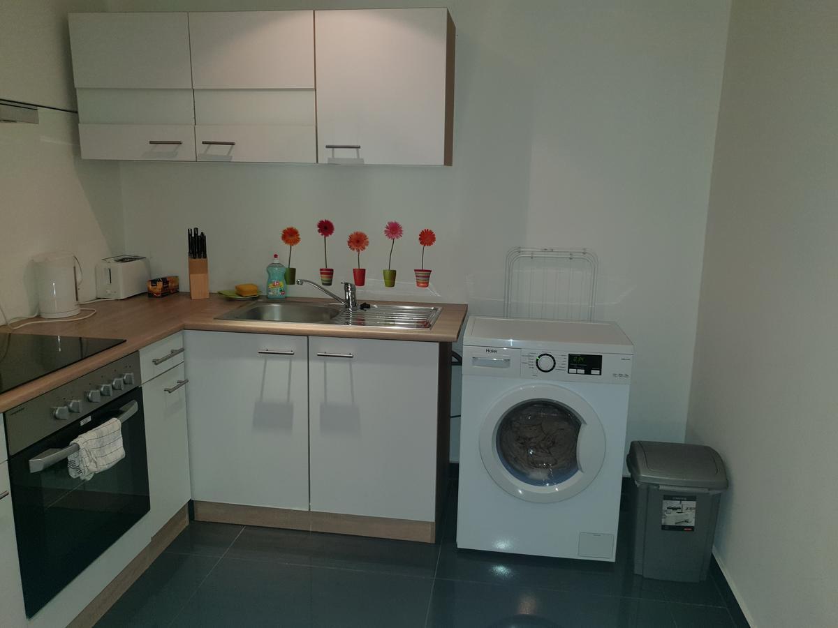 Studio Leopoldstreet Dusseldorf