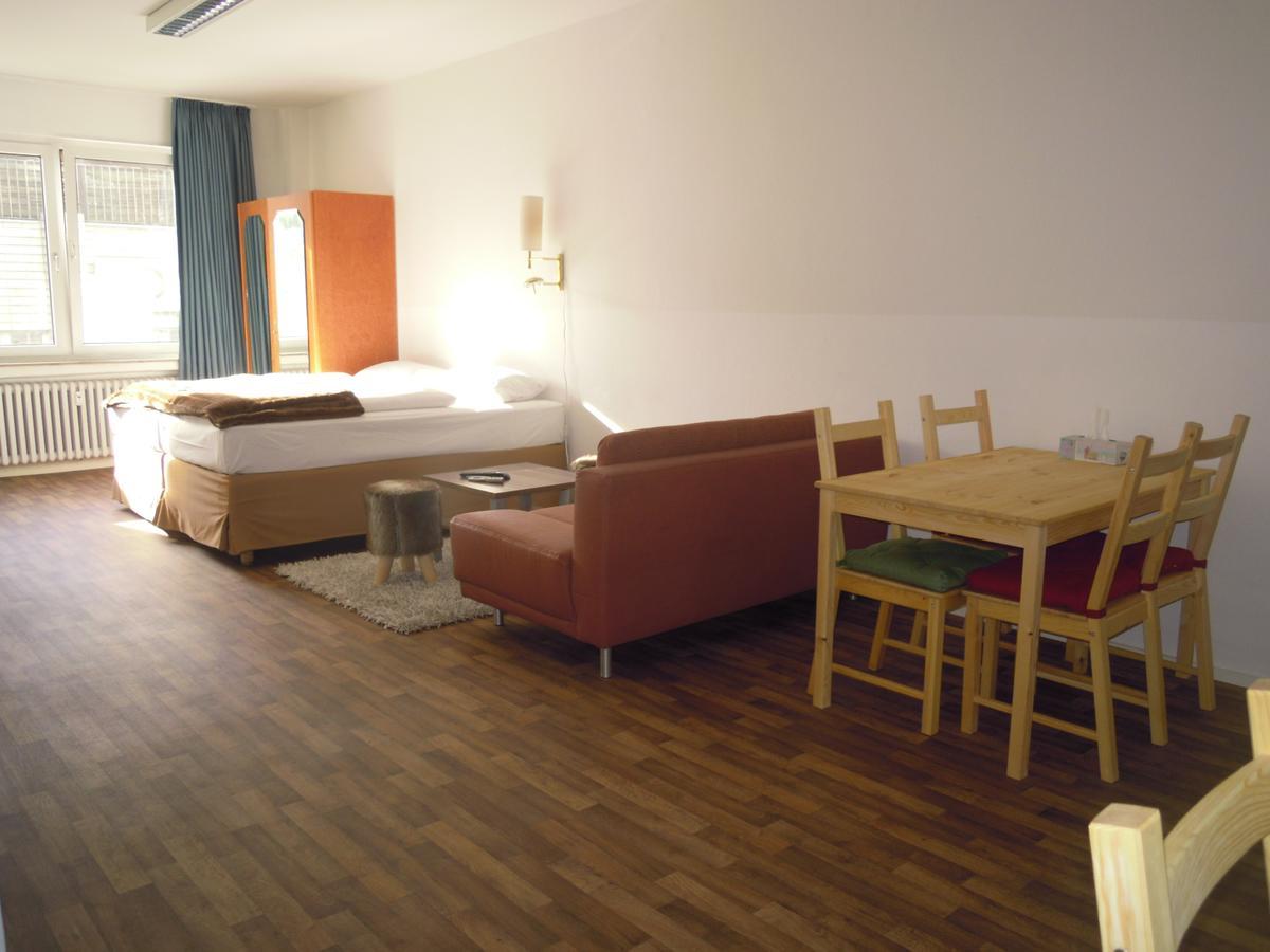 Central Hotel