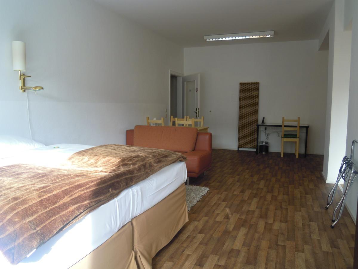 Central Hotel Dusseldorf