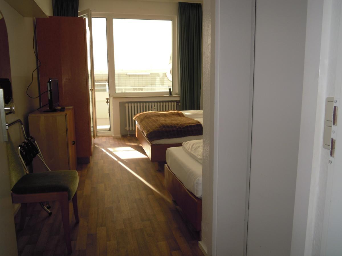 Central Hotel Dusseldorf