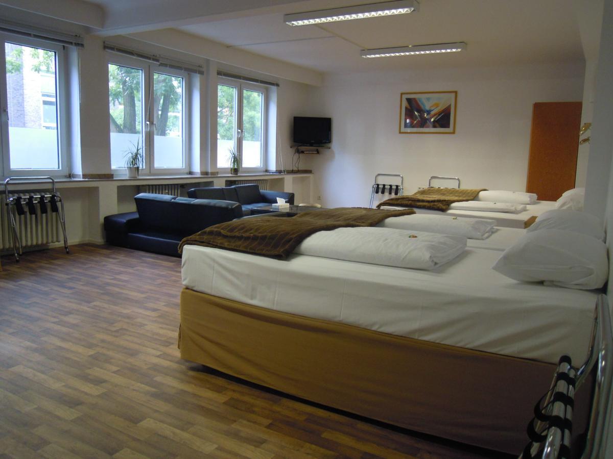 Central 3*
