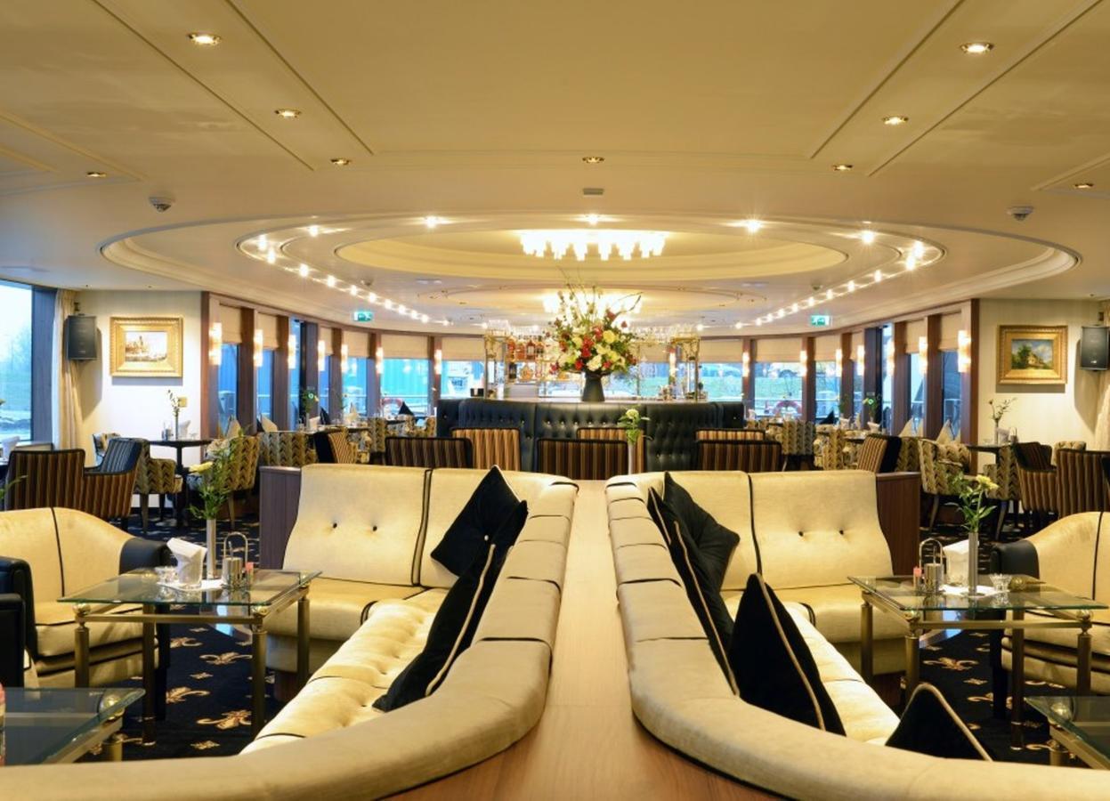 Baxter Hoare Ship Hotel 4*