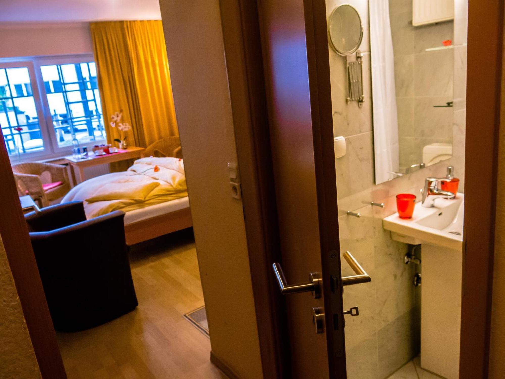 The Soho Altstadt Self Check In Hotel 3*