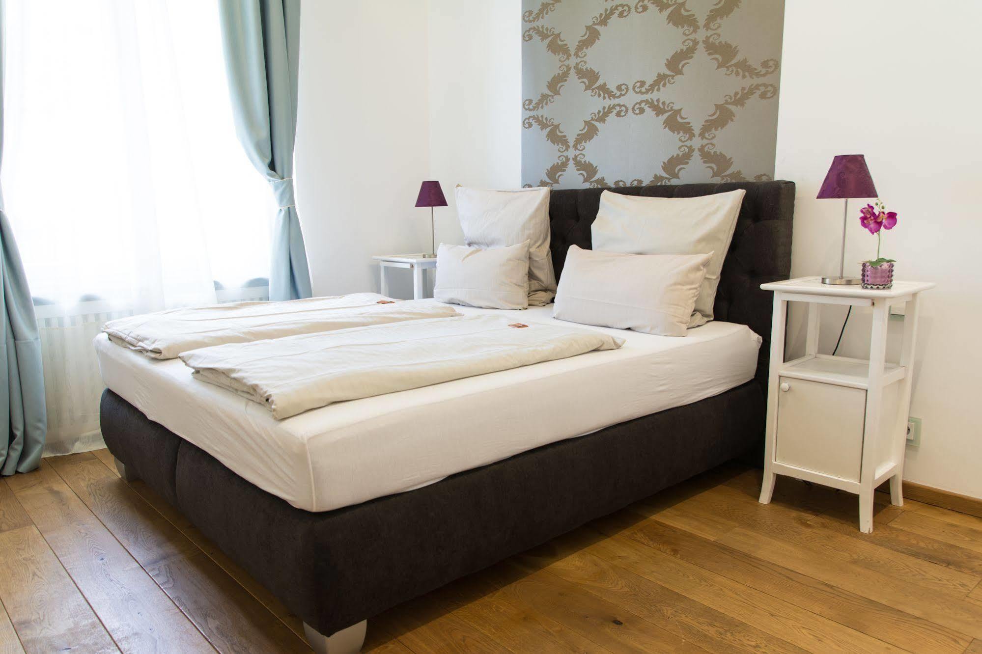 Aparthotel Helvetia Dusseldorf