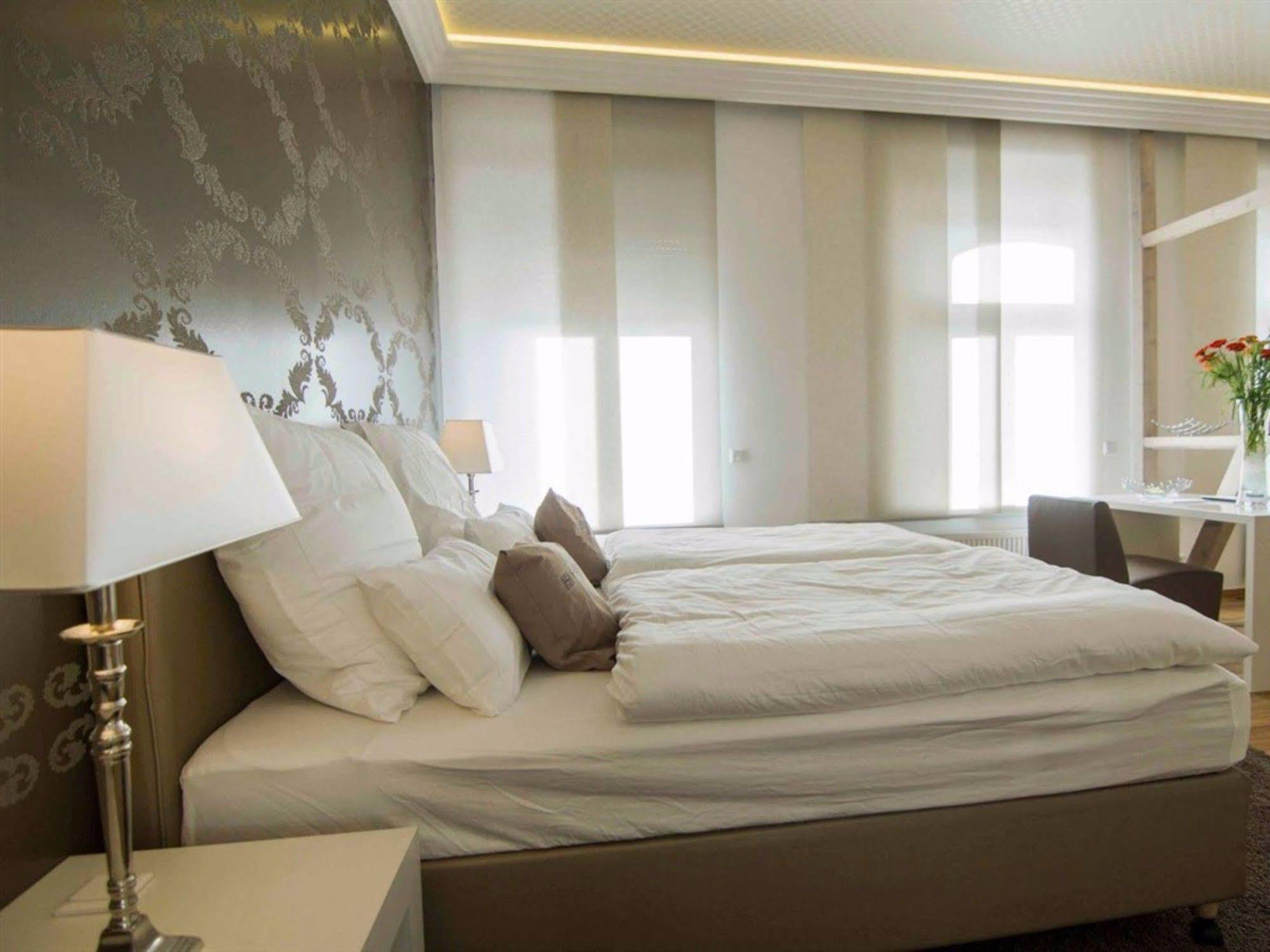 Helvetia 4* Düsseldorf