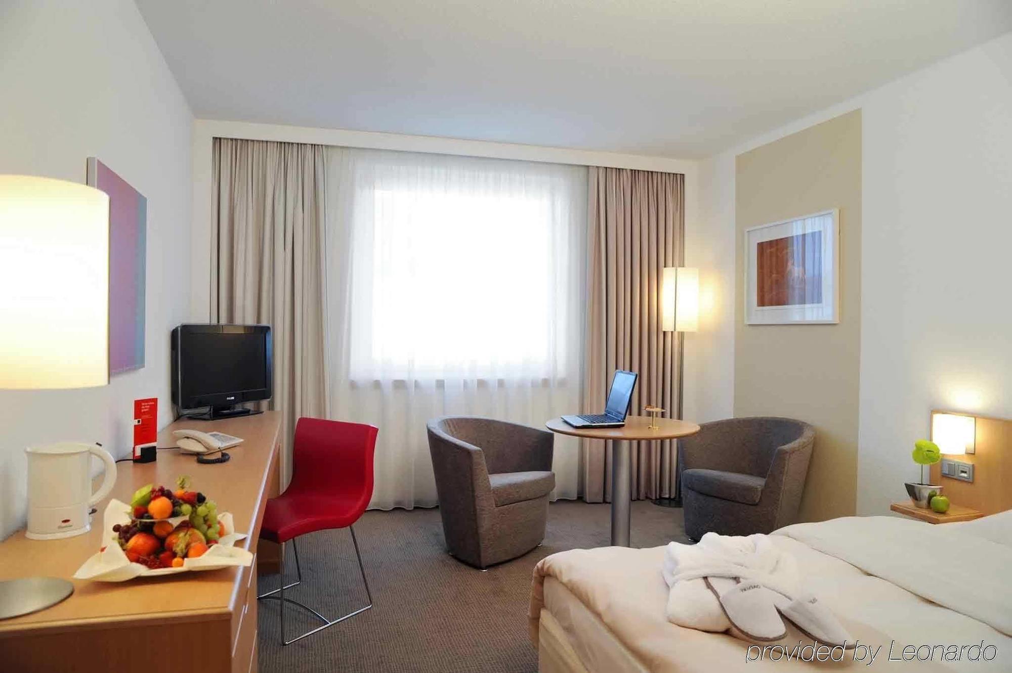 Novotel West Hotel Dusseldorf