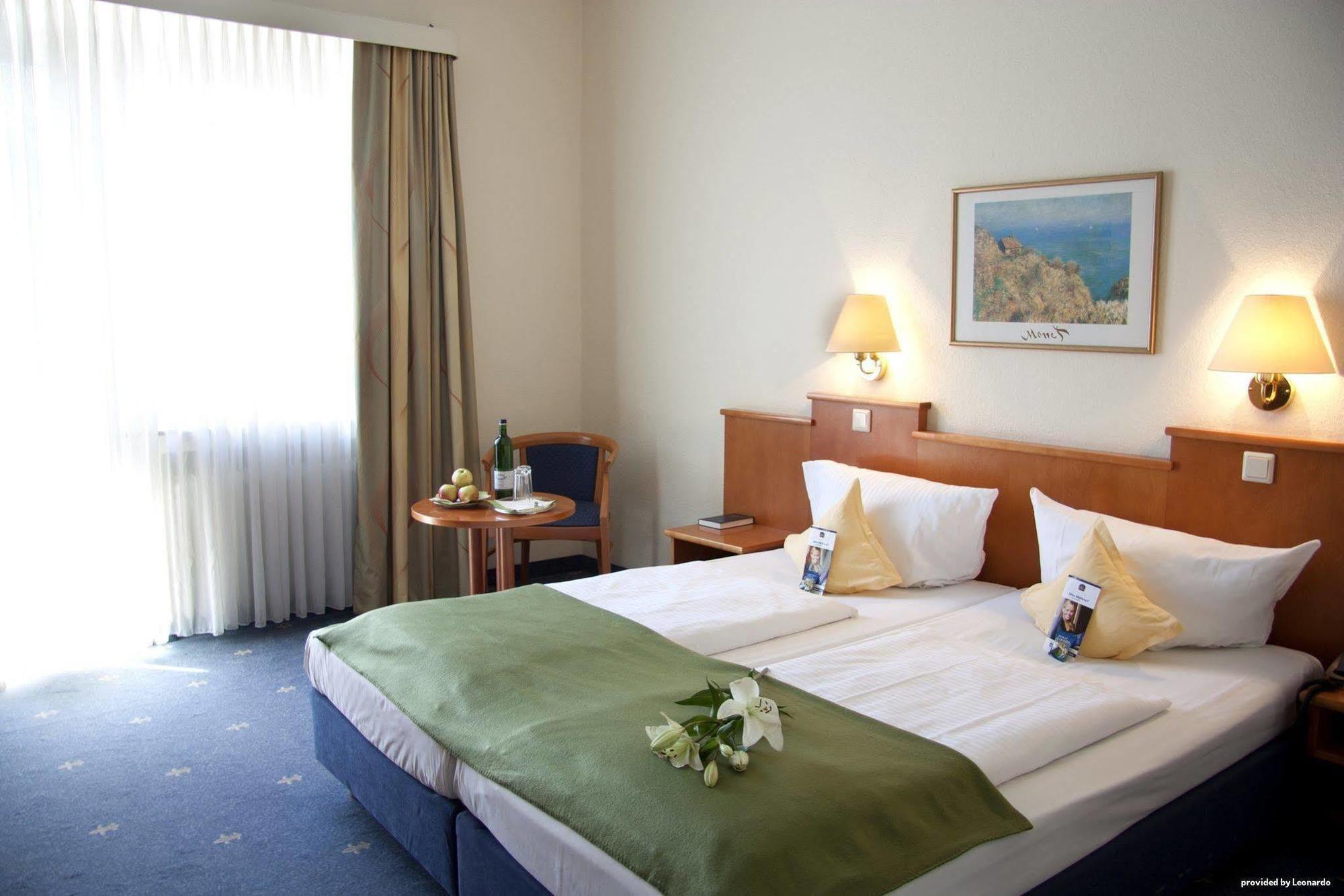 Sure By Western Ambassador Hotel Dusseldorf