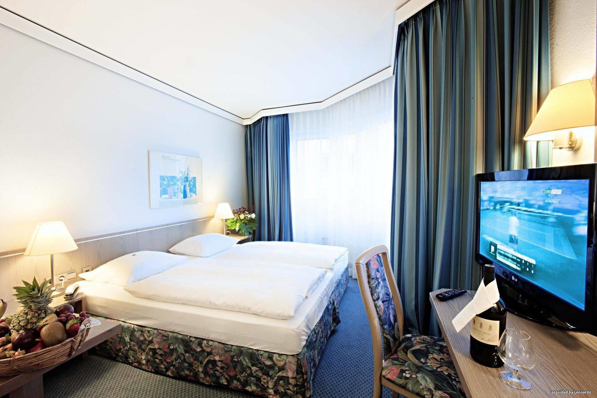 City By Tulip Hotel 4*