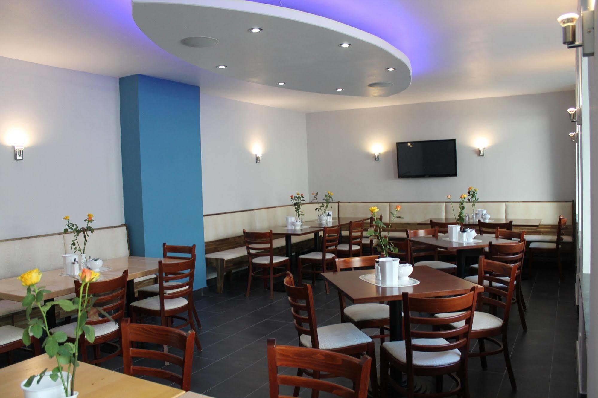 Lounge Hotel