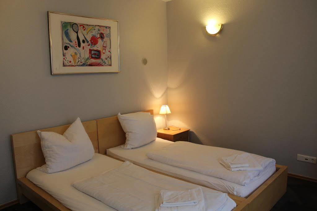 Hotel Lounge