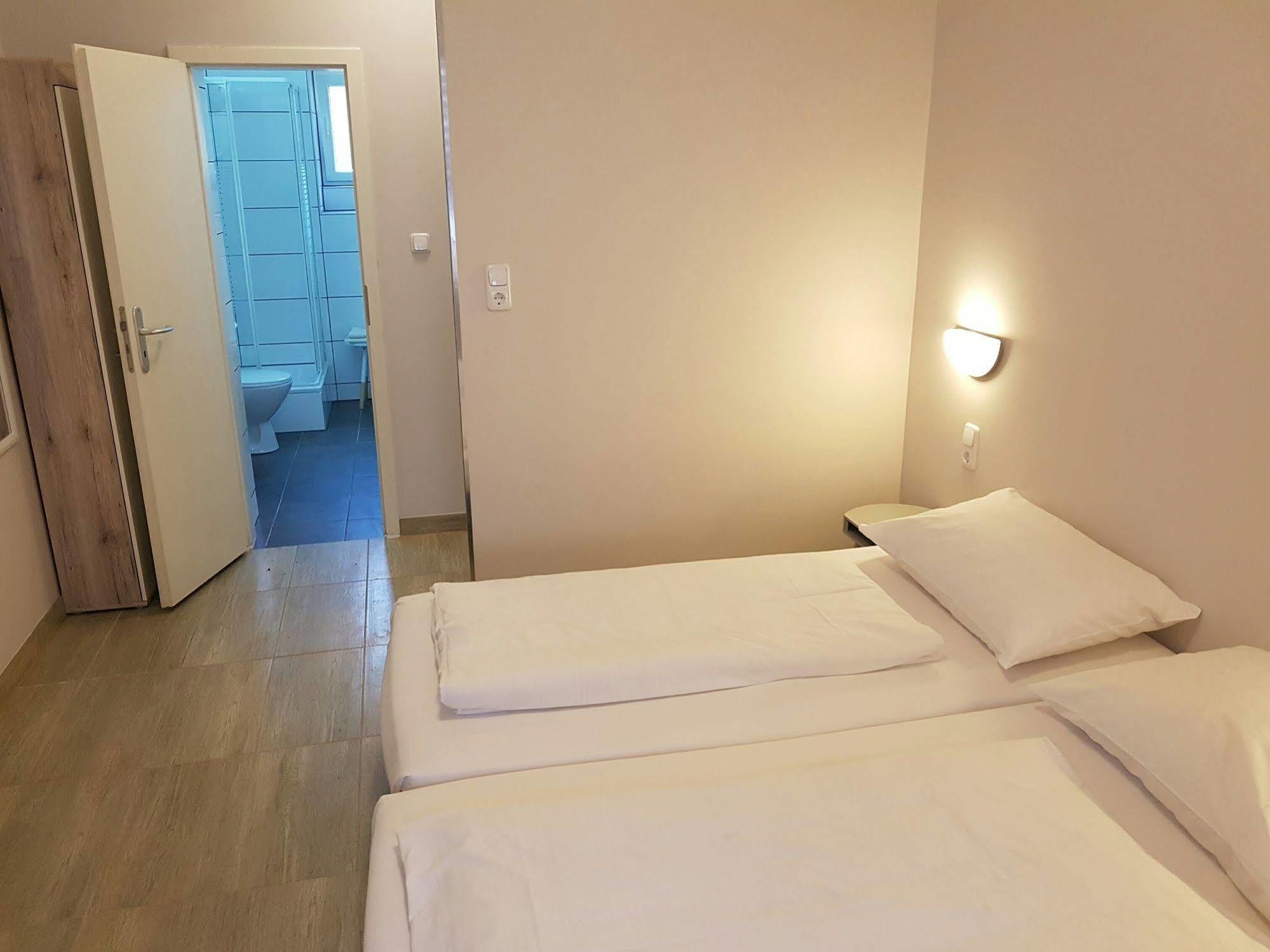 Diana Guest house