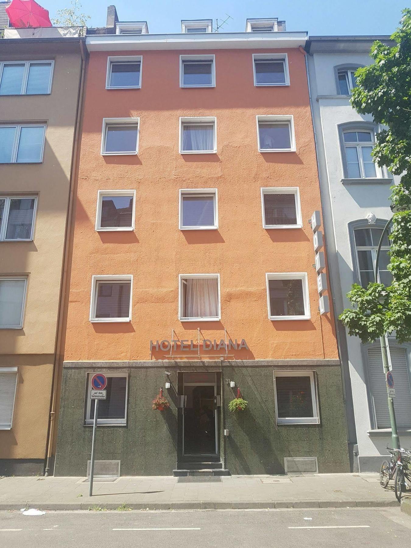 Diana 3* Dusseldorf