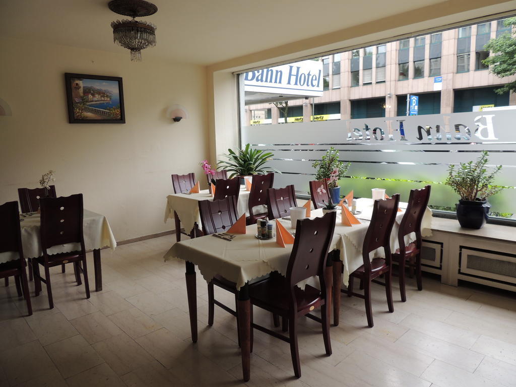 Hotel Bahn-hotel 3*
