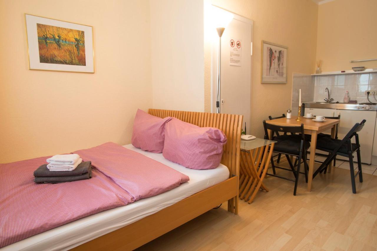 Apartment Center *