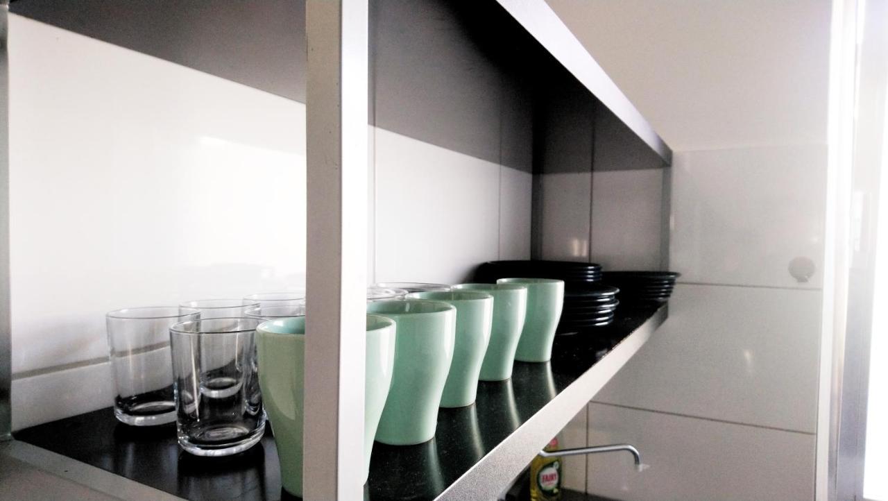 Avi Bismarckhouse Apartment