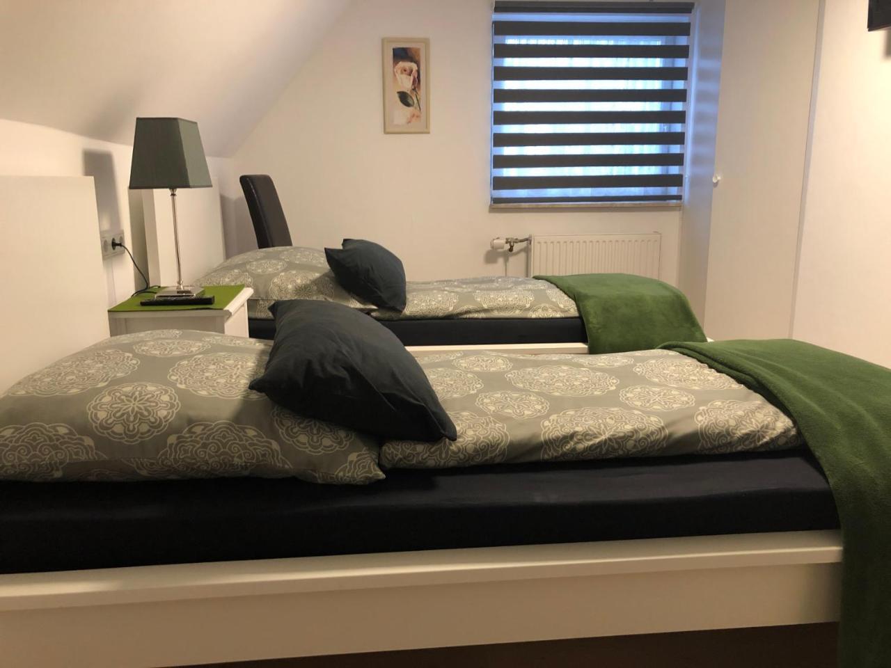Messezimmer 4u Guest house Dusseldorf