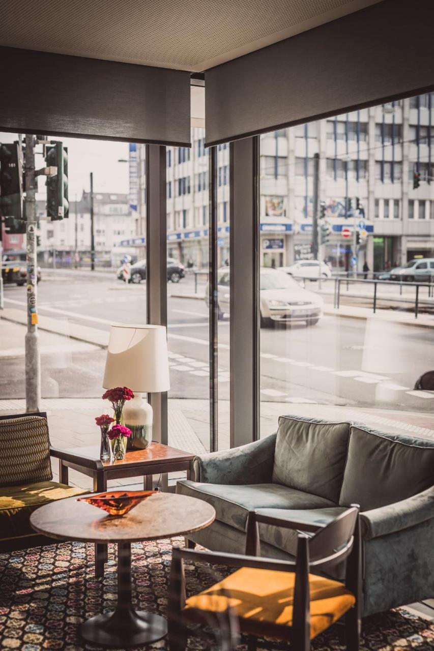 Henri Downtown