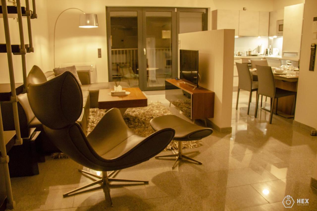 Aparthotel Bluestone Boarding