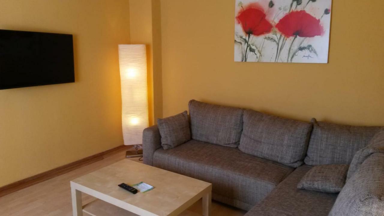 Messe Diezelweg Apartment Dusseldorf