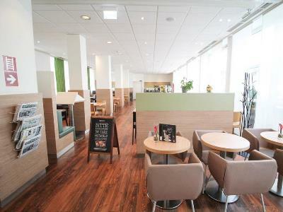 Ibis Hauptbahnhof 2*