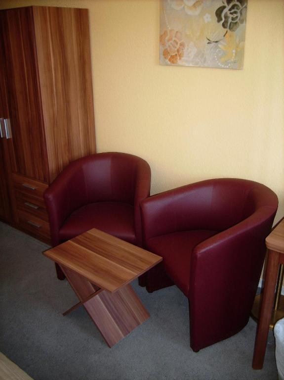 Guest house Eu Centralhotel Im Toennchen 2*
