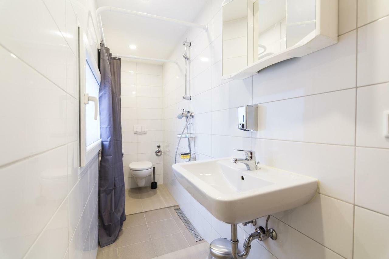 Apartment Altstadt 1 *