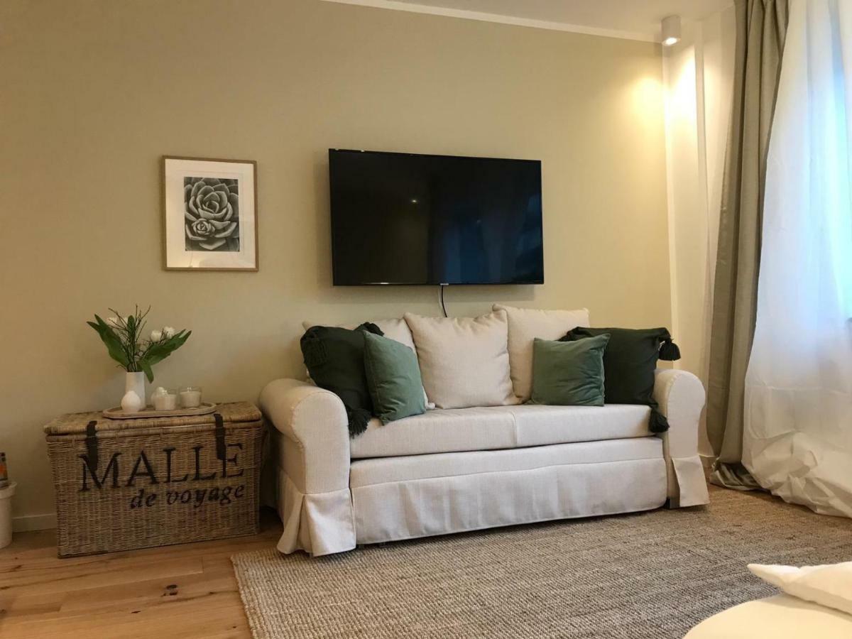 Apartment Nettes In Düsseldorf-derendorf - Stylisch + Gemütlich