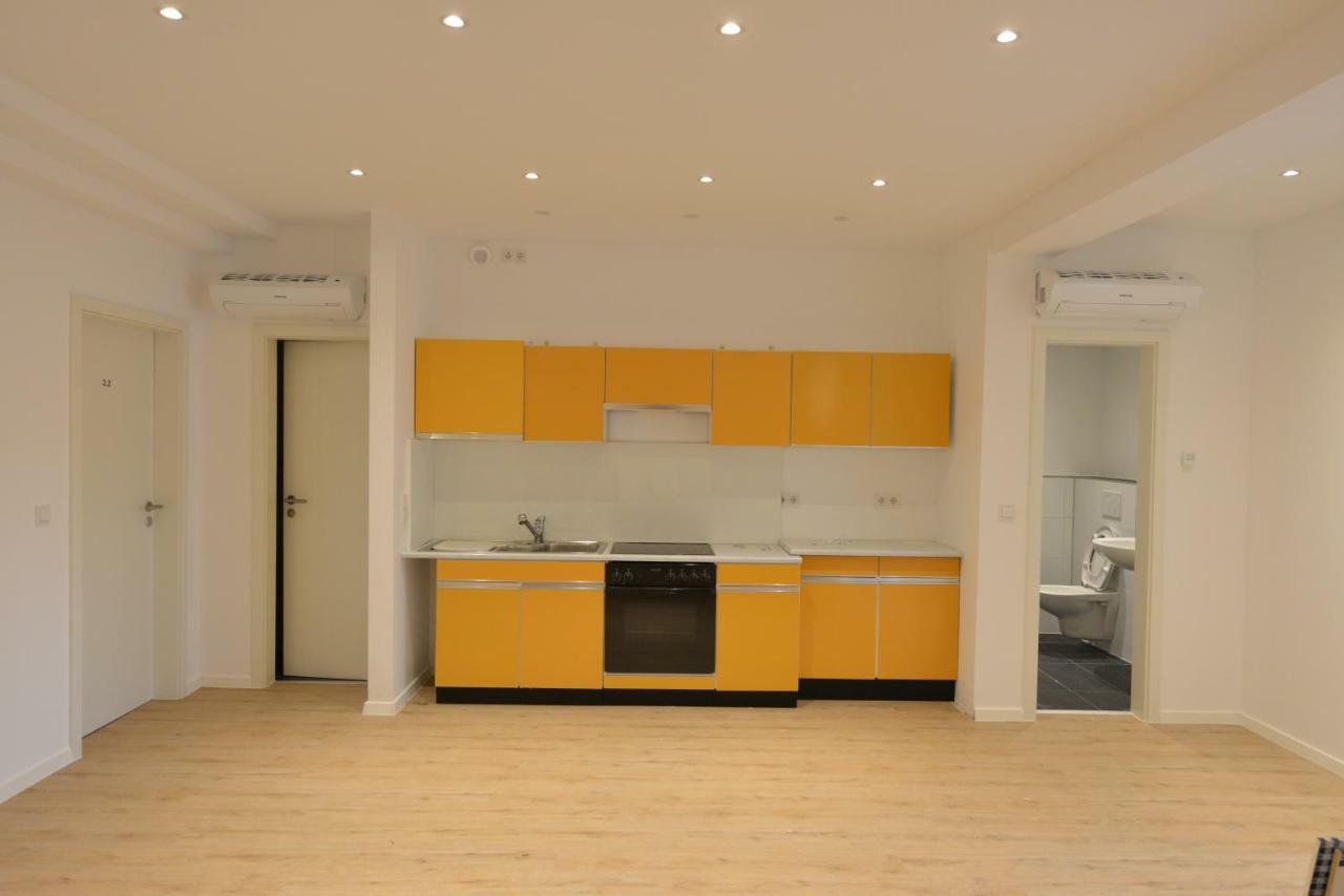 Studio-apartment Am Wehrhahn 38 Dusseldorf