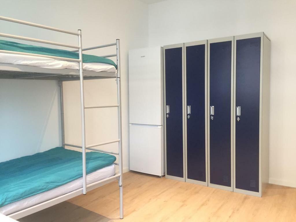 Studio-apartment Am Wehrhahn 38 * Dusseldorf