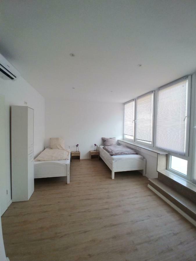 Studio-apartment Am Wehrhahn 38 Apartment *