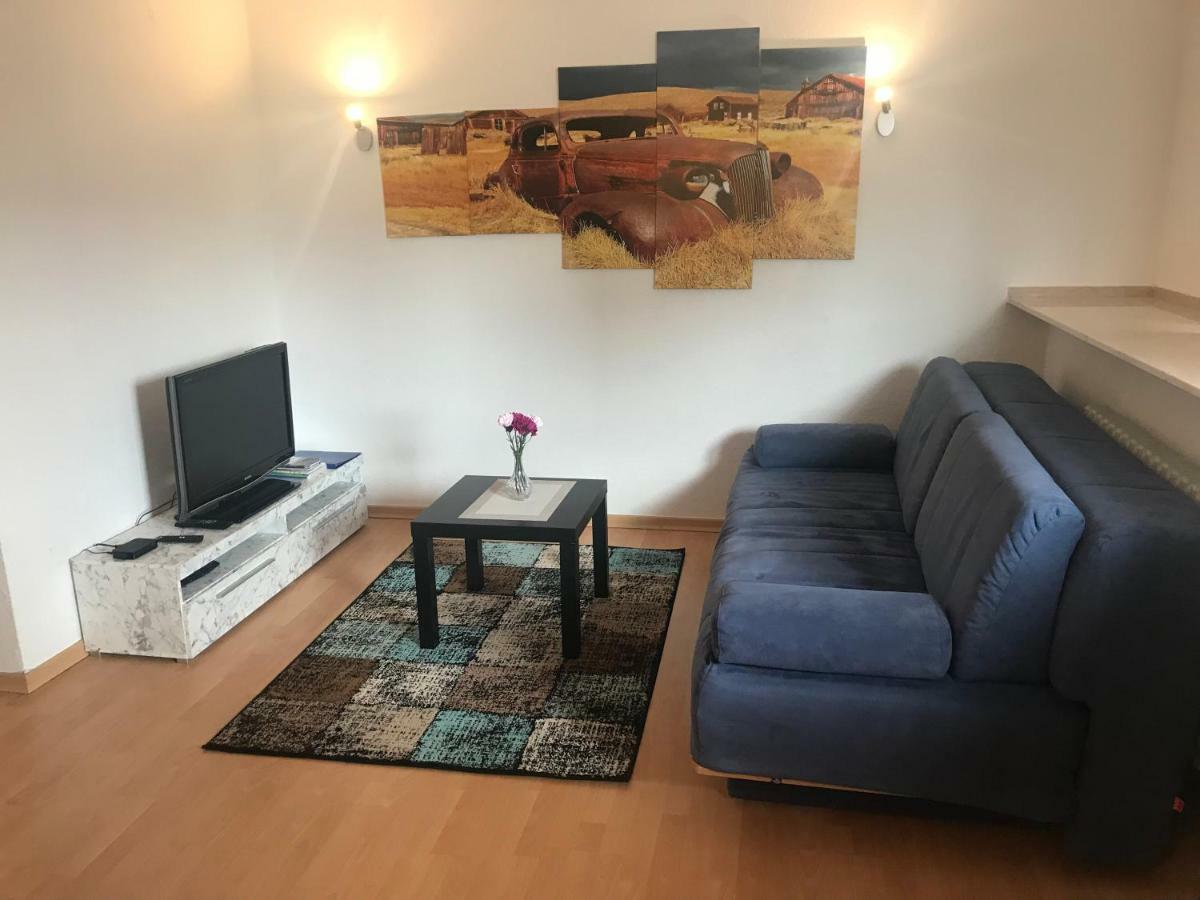 City Center Apartment *