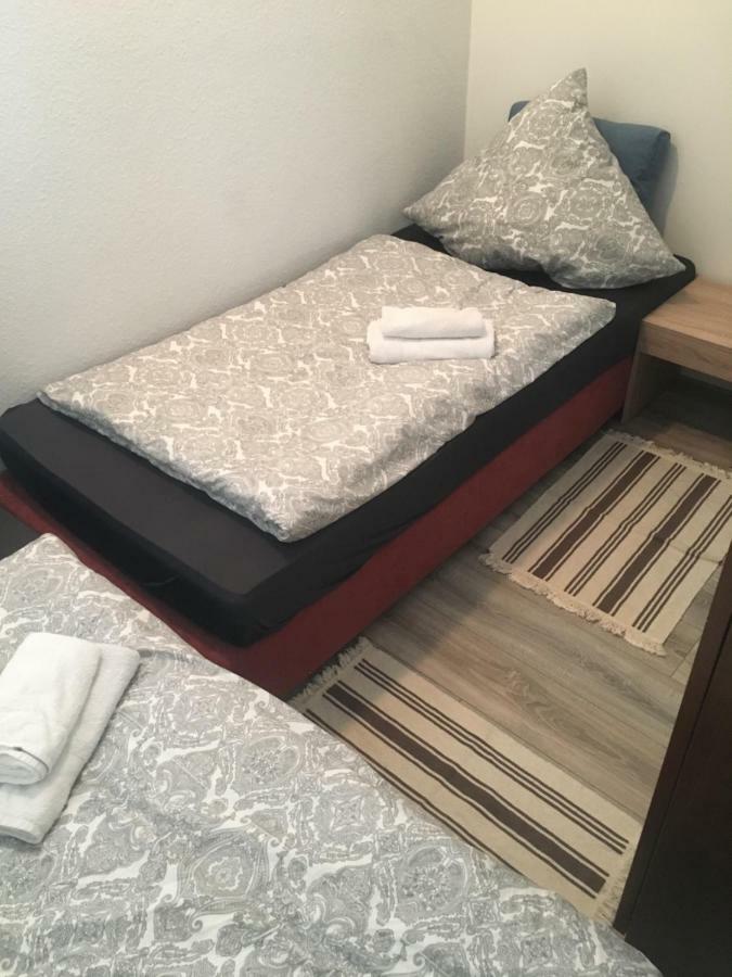 Messe & Ferien Appartement *