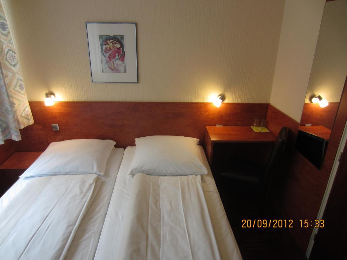 Altstadt Rheinblick Hotel Dusseldorf