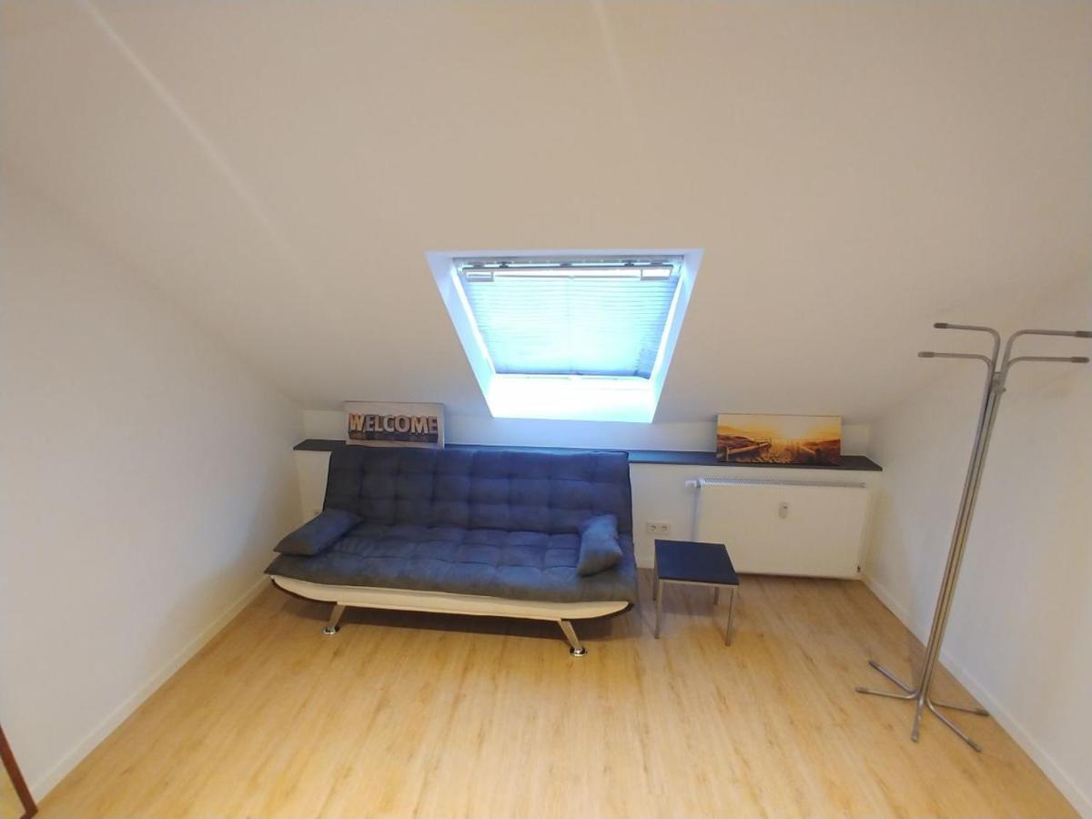 Studio-apartment Am Wehrhahn 38