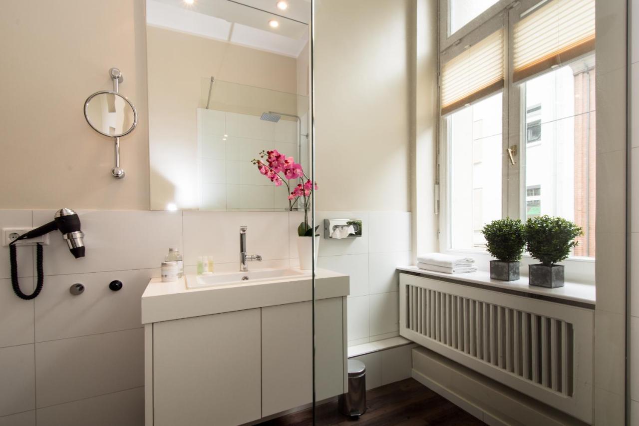 Living Am Carlsplatz Aparthotel