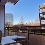 Apartment Am Duesseldorfer Hafen