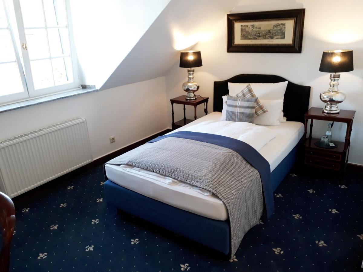 Windsor Hotel 4*