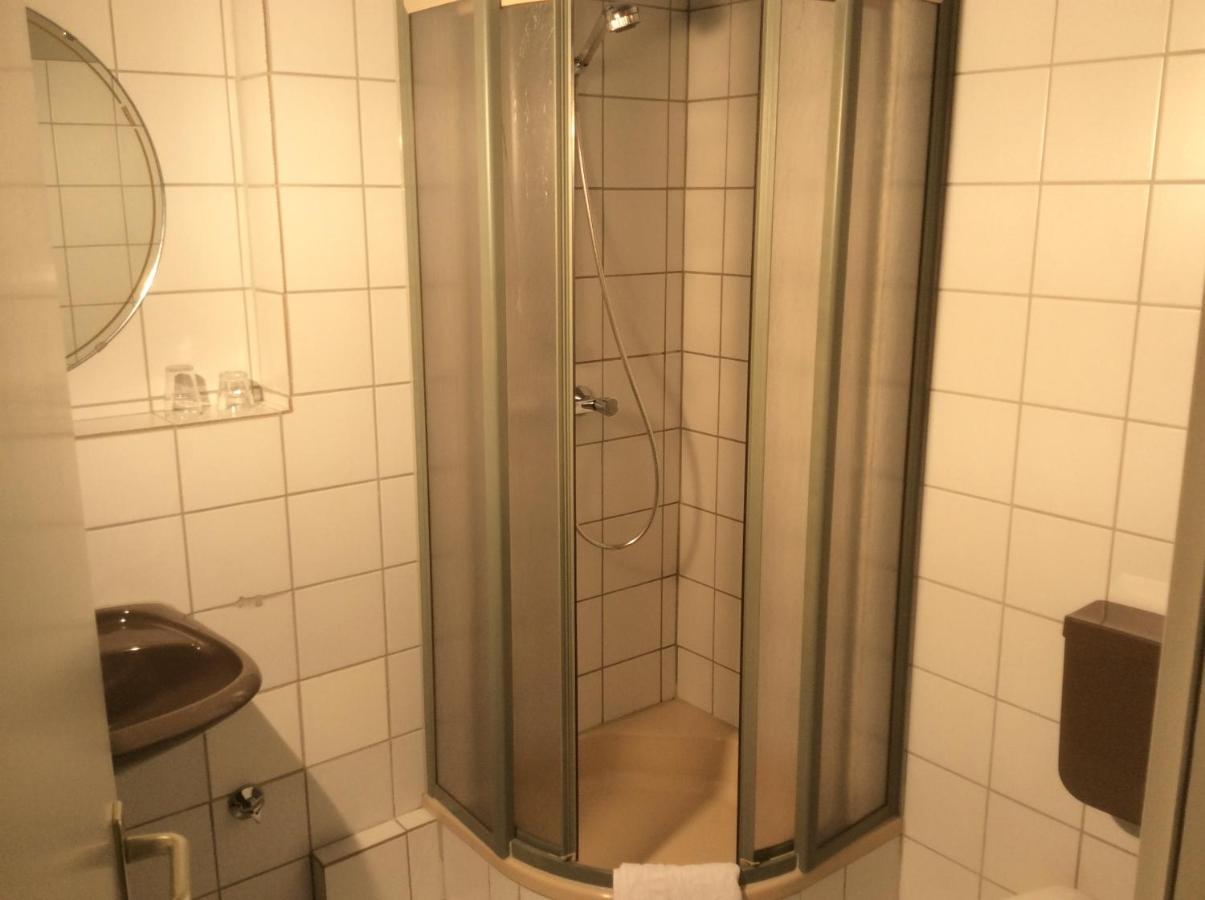 Frank * Düsseldorf